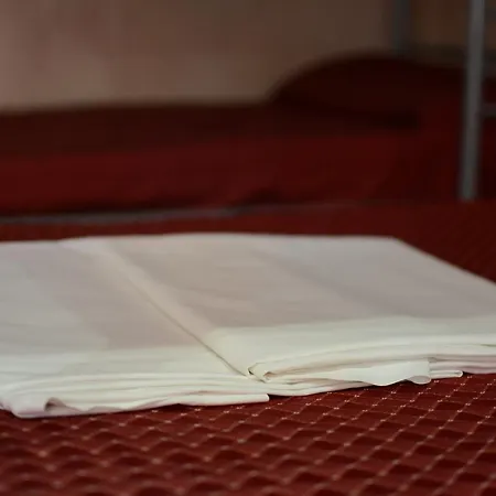 بيت شباب Bella *