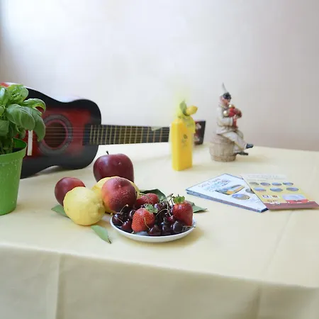 Bella بيت شباب نابولي