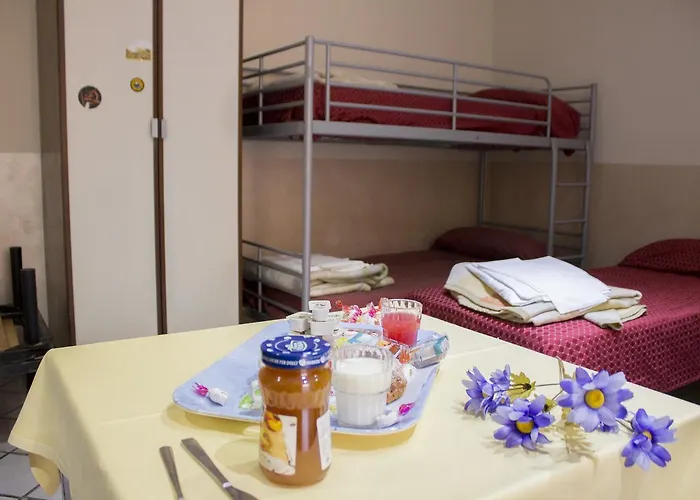 Bella Hostel Νάπολη