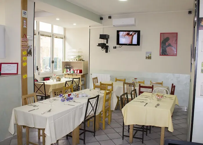 Bella * Νάπολη