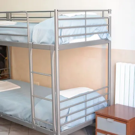 Hostel Bella