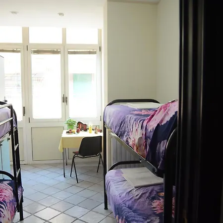 Bella Hostel *